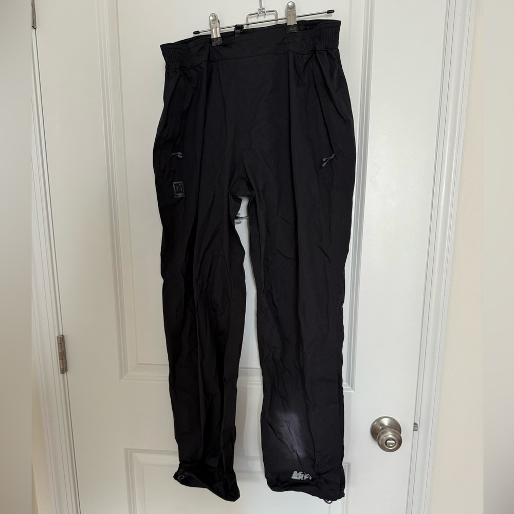 REI Women’s Black Nylon Snow Pants